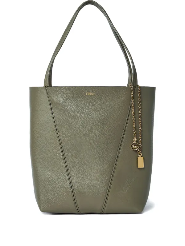 Chloé Spin Tote Bag in Grained Leather in Green