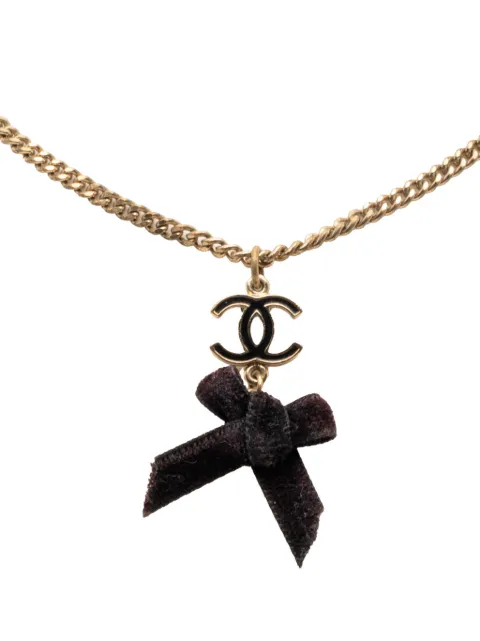 CHANEL Pre-Owned 1990-2025 CC Gold Plated Enamel Velvet Bow Pendant Necklace costume necklace