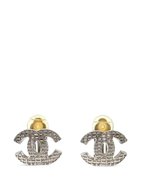 CHANEL Pre-Owned boucles d'oreilles fantaisie à fermoir clip disque Croisière à logo CC en plaqué argent (2000)