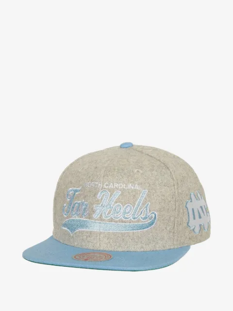 Mitchell & Ness North Carolina Tar Heels Tailsweep 2.0 baseball cap