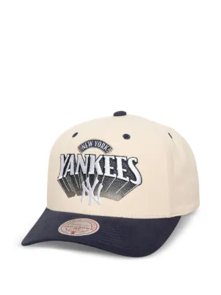 Mitchell & Ness