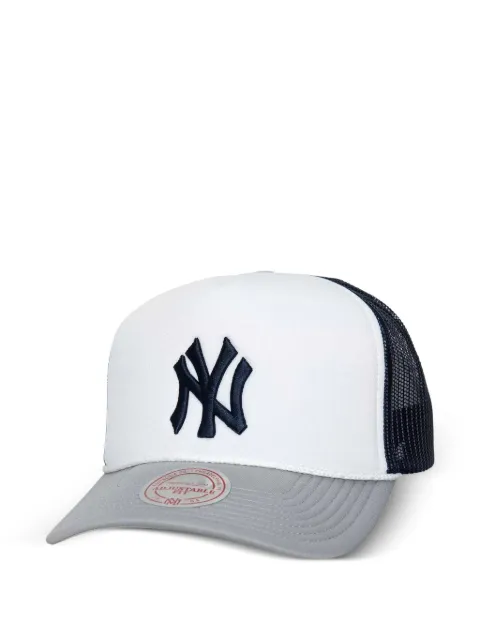 Mitchell & Ness New York Yankees blocker trucker cap