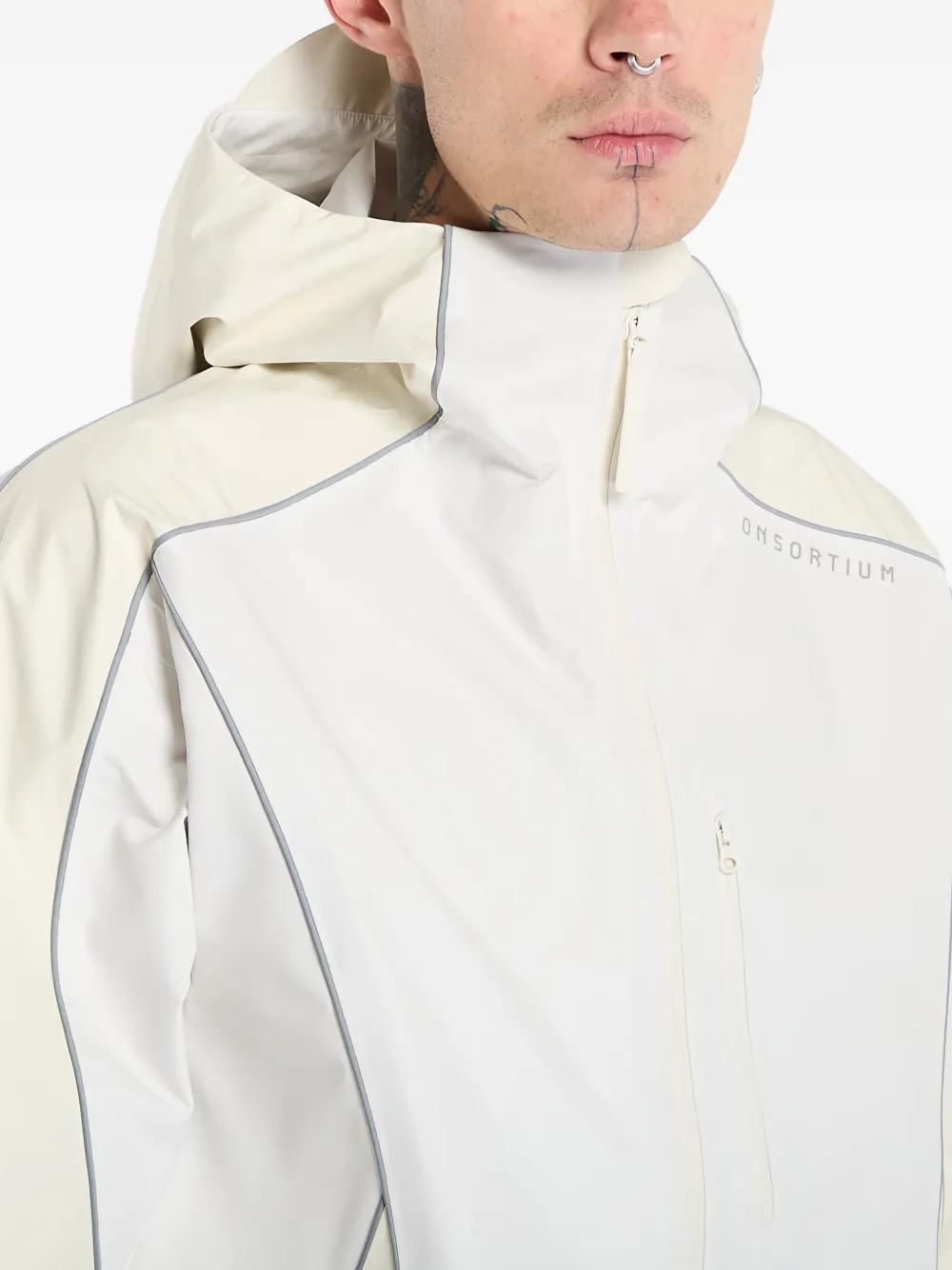 adidas By Consortium jack met capuchon en vlakken Beige