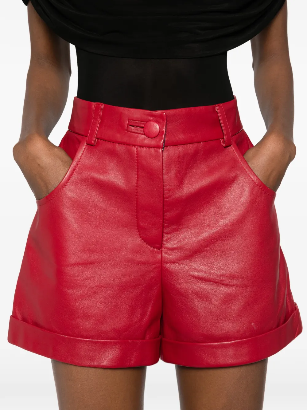 MITILIANE COUTURE Leren shorts met knopen Rood