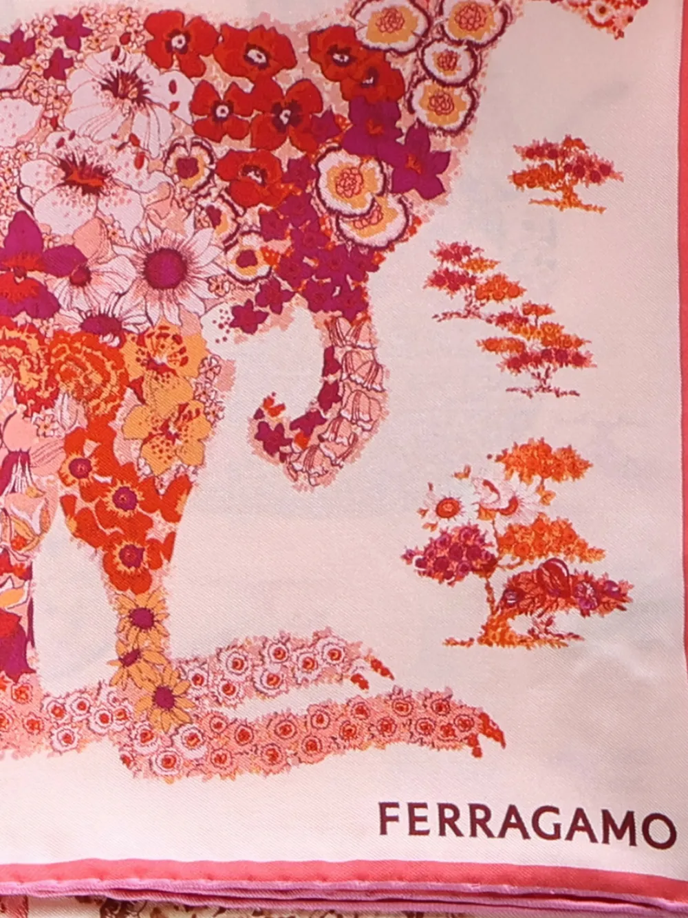 Ferragamo floral silk scarf - Roze
