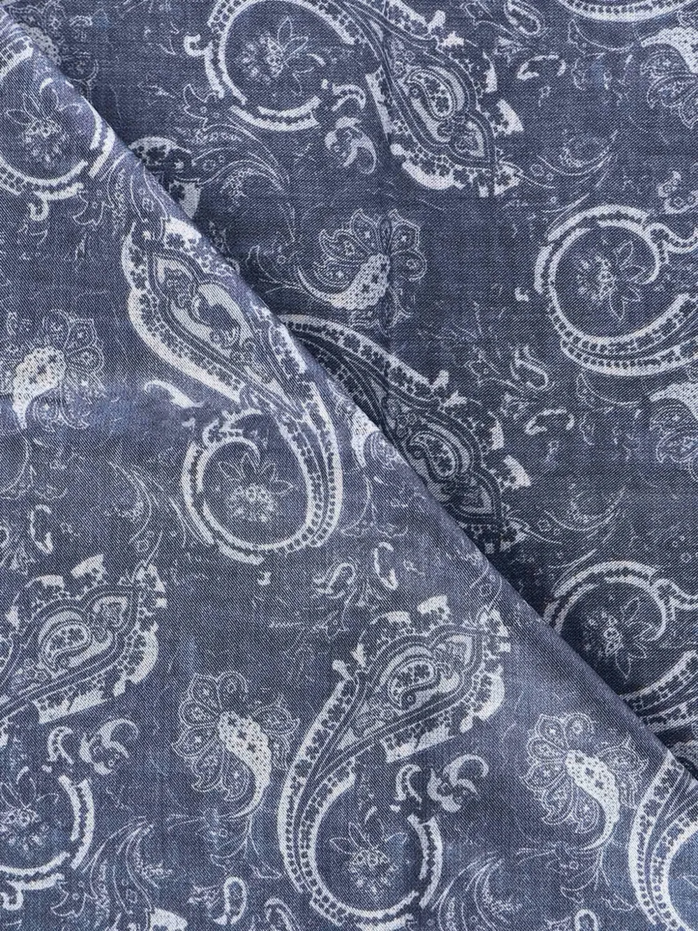  Eleventy Paisley-print Silk Scarf - Blue 