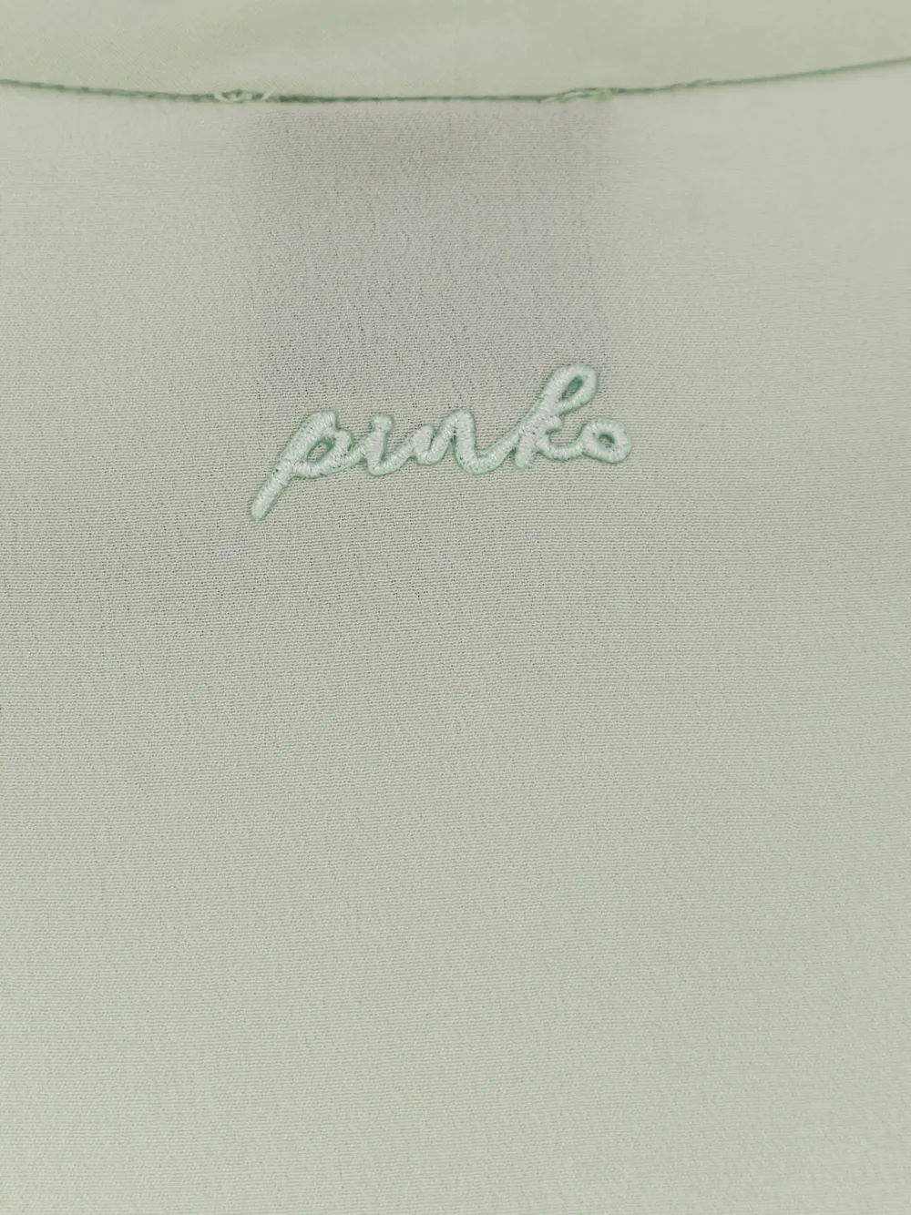 Logo-Detail Blouse