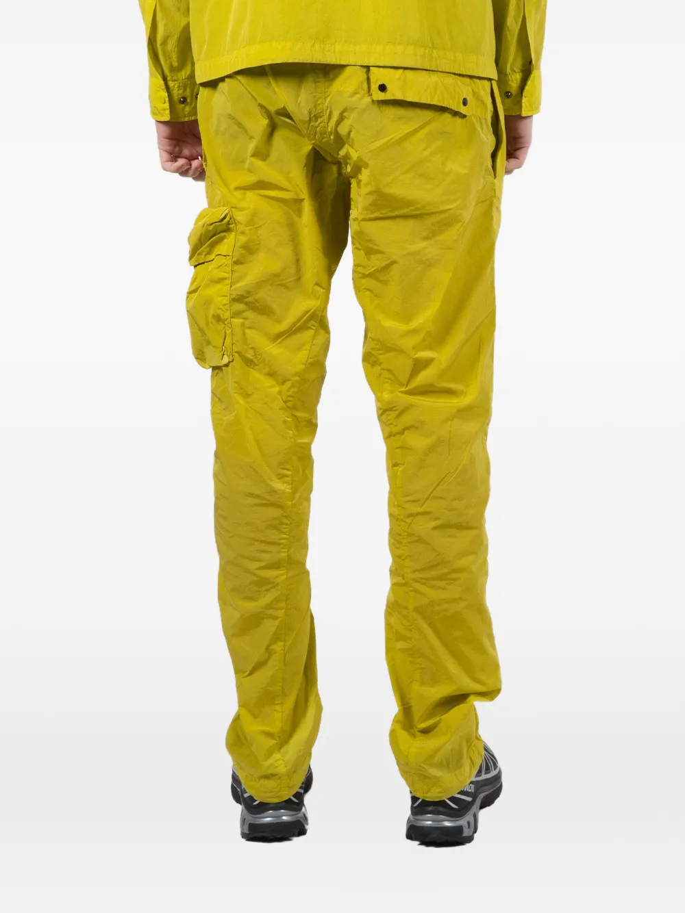 C.P. Company Cargo broek met logopatch Geel