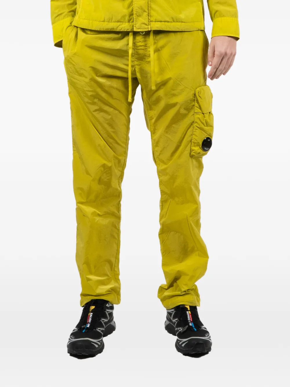 C.P. Company logo-patch cargo trousers - Giallo