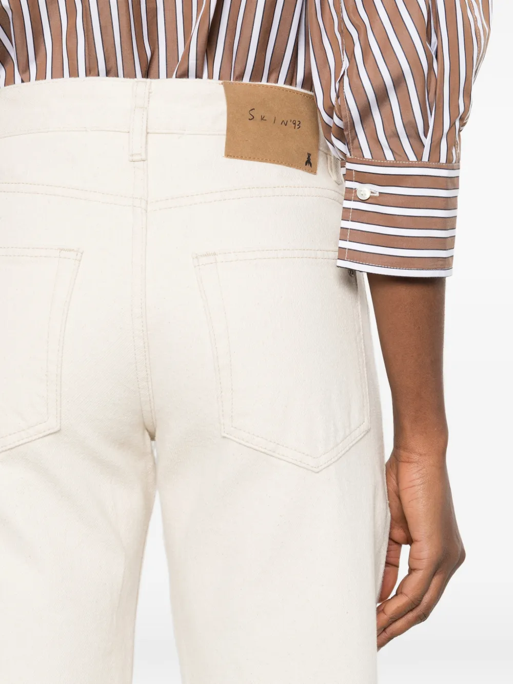 Patrizia Pepe Straight jeans met logoknoop Beige