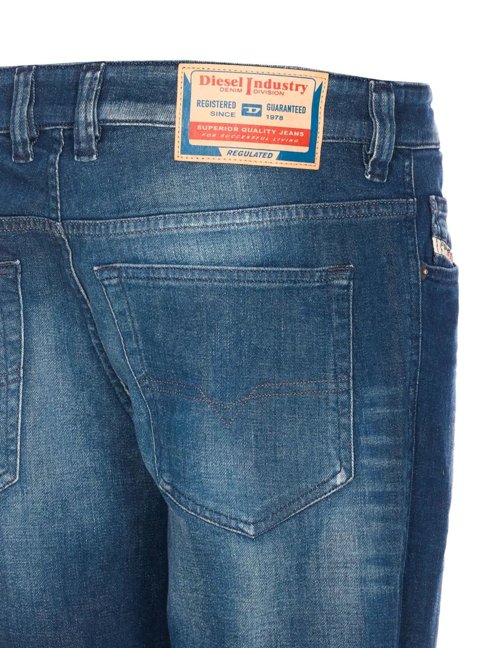 Diesel 1193 D-byl jeans met knoopsluiting en vijf zakken Blauw