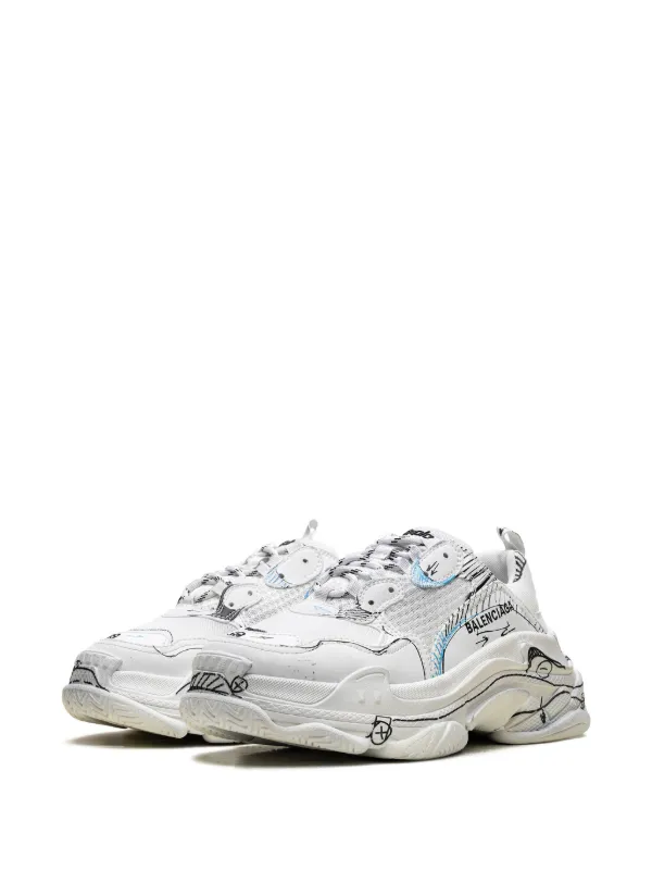 Balenciaga Triple S Sneakers | White | FARFETCH RO