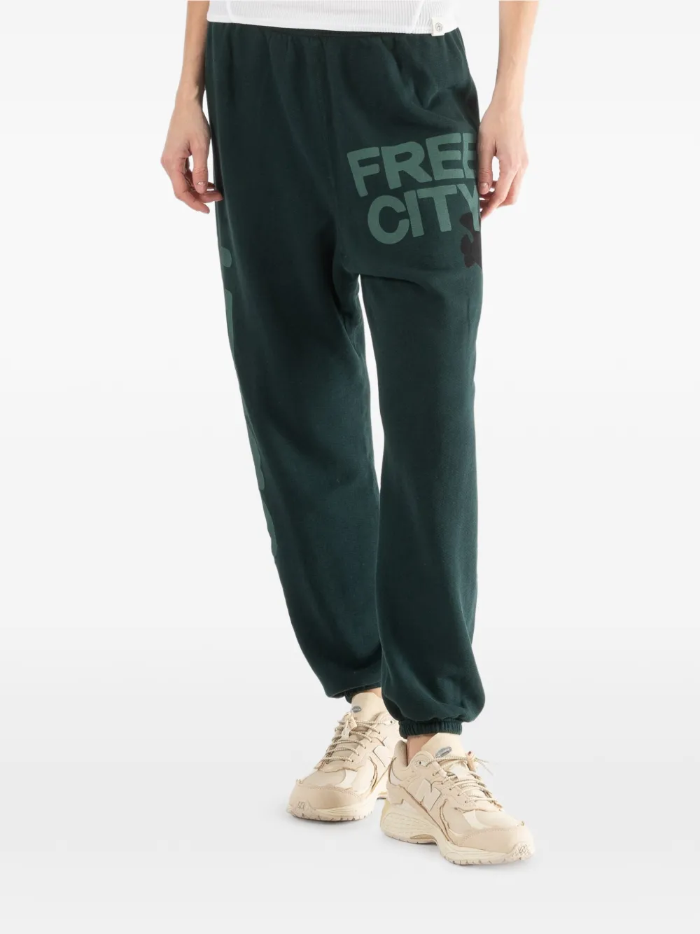 FreeCity logo-print track pants - Grün