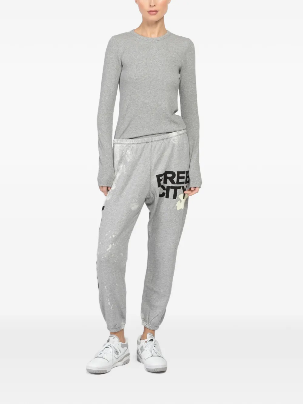 FreeCity bleachout graphic track pants - Grijs