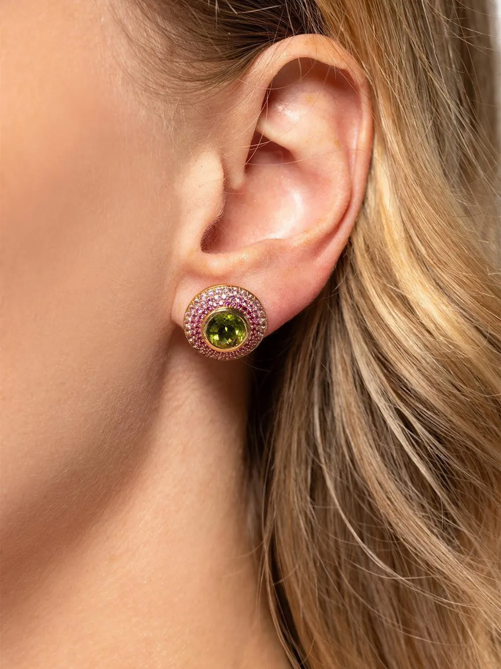 EMILY P. WHEELER Ombre Button peridot pink sapphire stud earrings - Oro