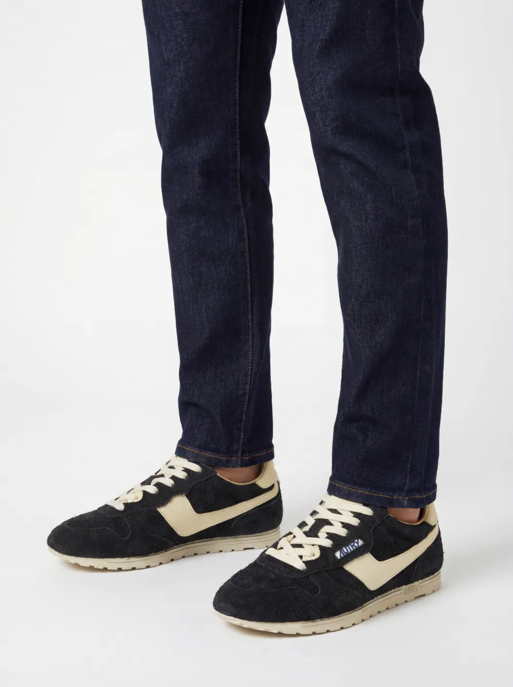 Autry Windsphin low-top sneakers met vlakken Zwart