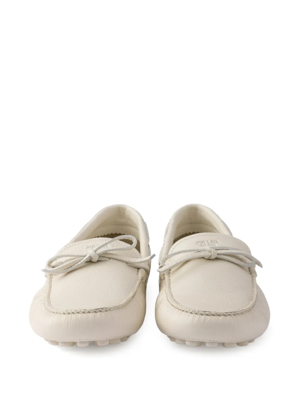 Prada Bootschoenen met gestrikt logo Beige