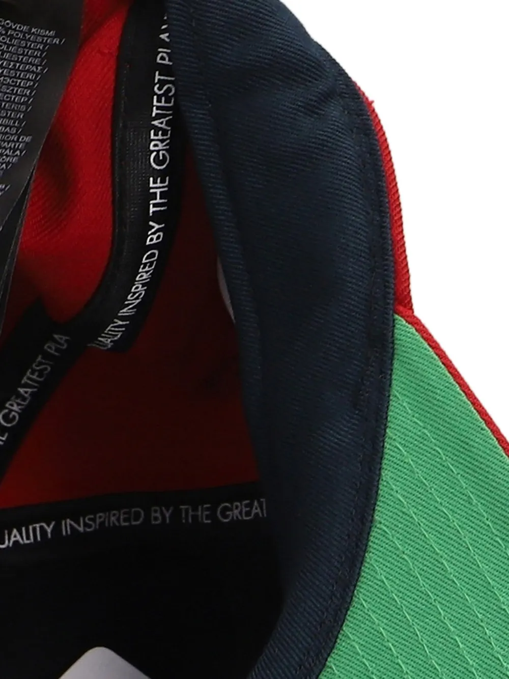 Nike Air Jordan pet met borduurwerk Rood