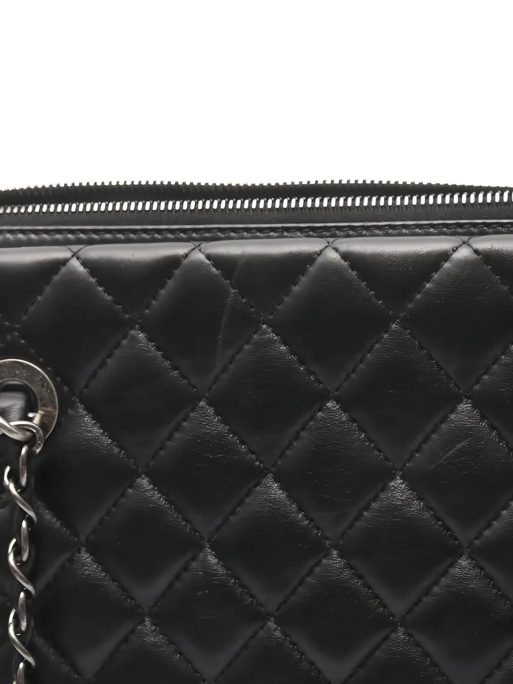2016-2017 Chain-Strap Quilted Tote Bag