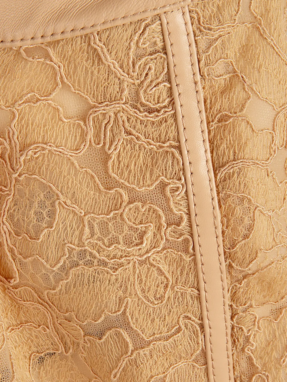 Ermanno Scervino Shorts met leren afwerking en overslag van kant Bruin