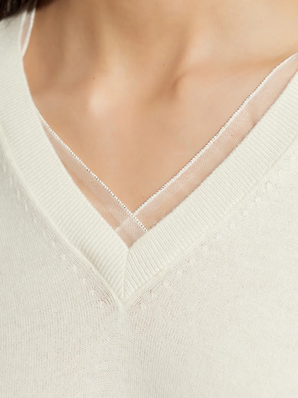 Fabiana Filippi Top met V-hals Beige