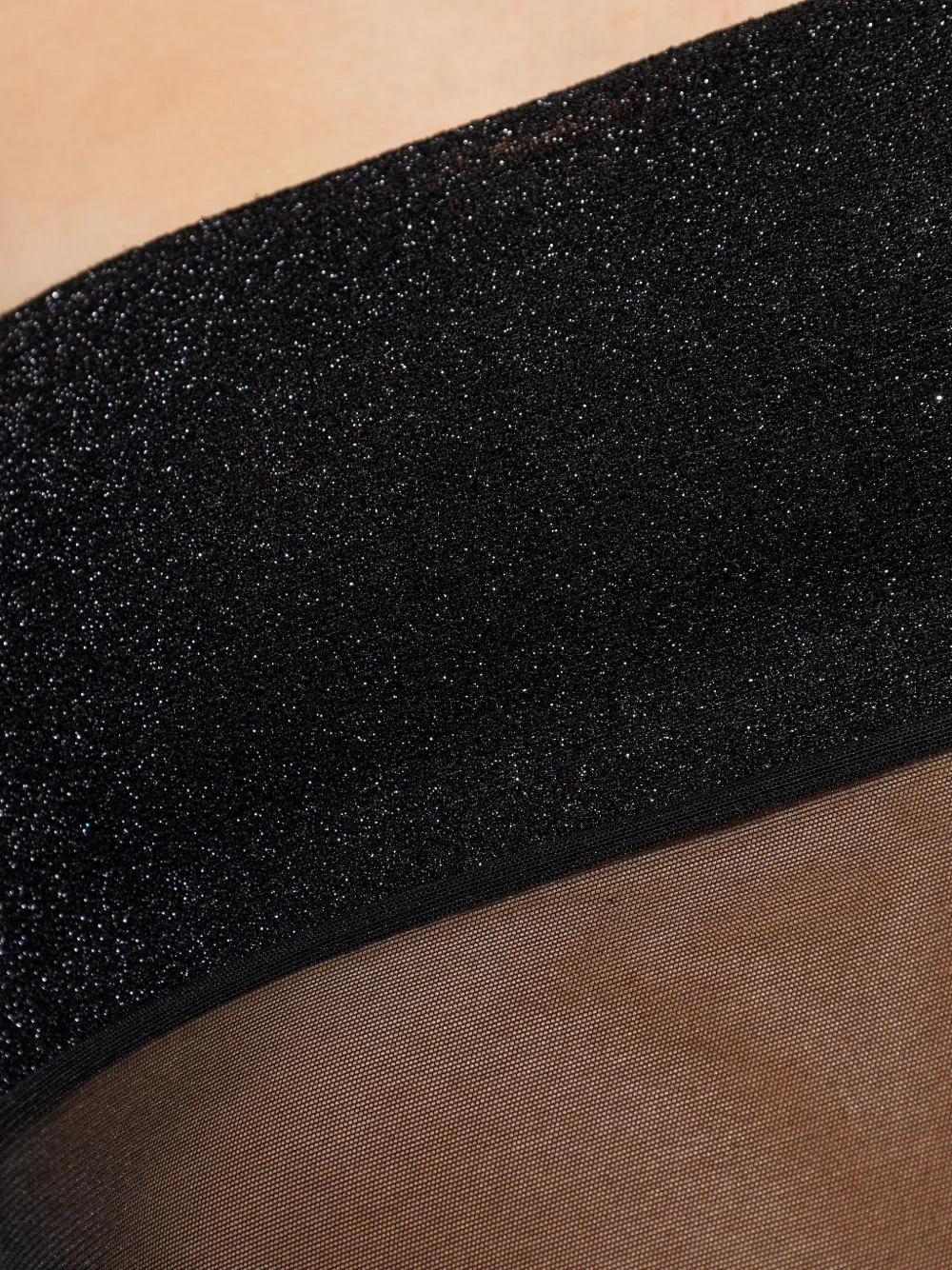 Oséree Strapless maxi-jurk met doorzichtig vlak Zwart