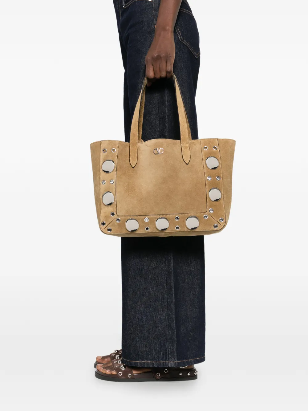 Valentino Garavani Nellc&ocirc;te eyelet studded shoulder bag - Beige