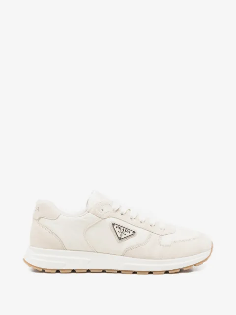 Prada logo-plaque sneakers