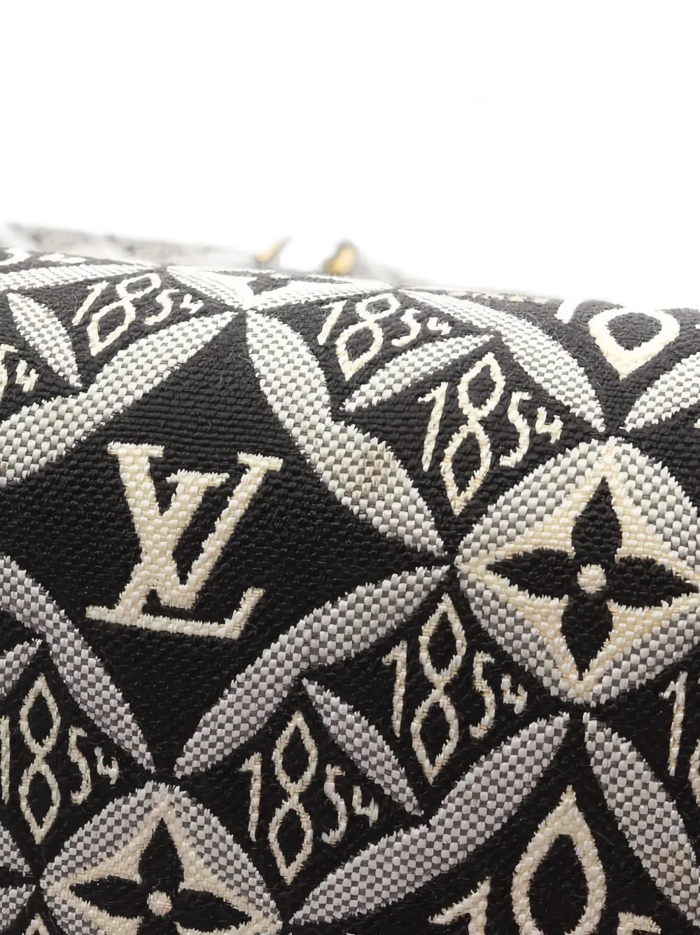 2021s Gm Onthego Monogram Tote Bag