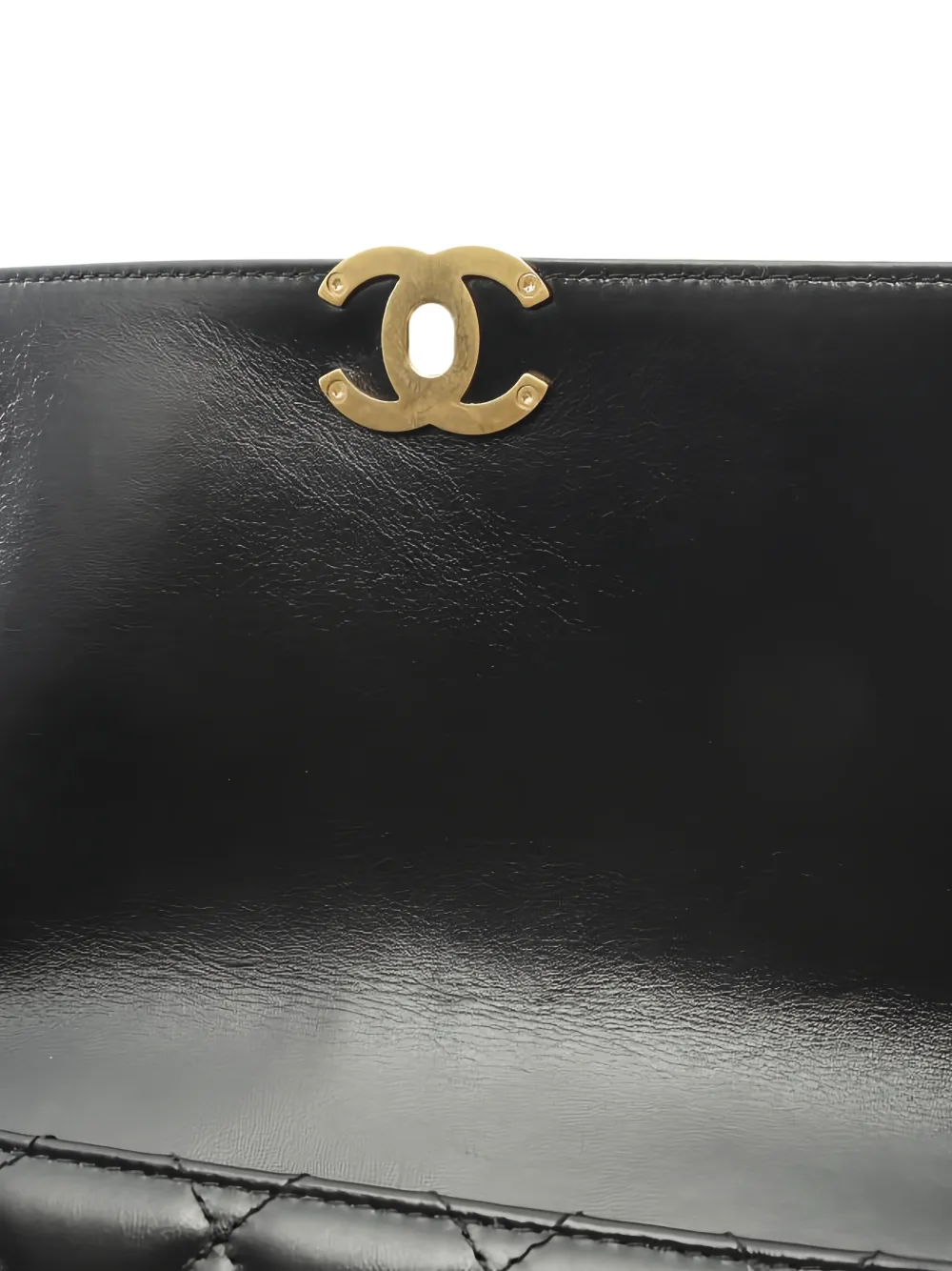 2020s Chain-Strap Shoulder Bag