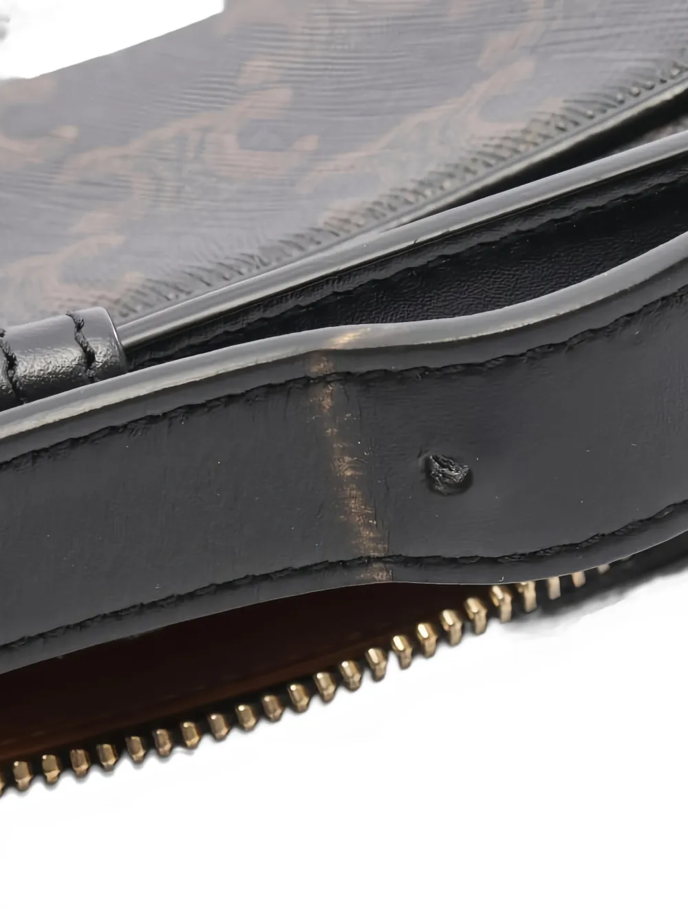 Medium Triomphe Leather Shoulder Bag