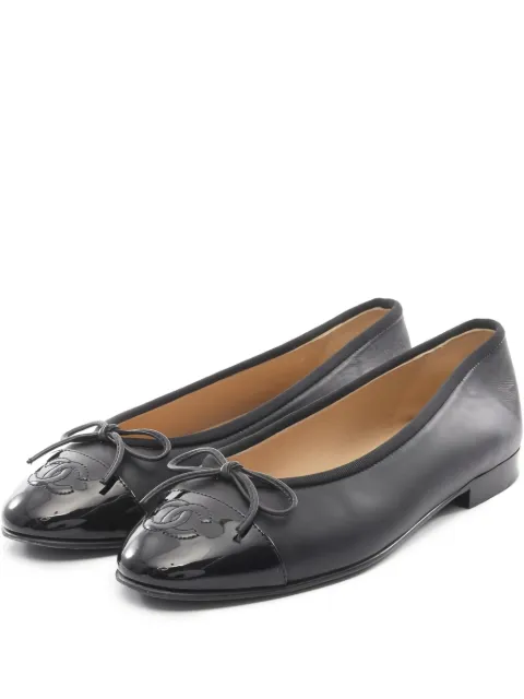 CHANEL Pre-Owned 1986-1988 logo-embroidery leather ballet shoes