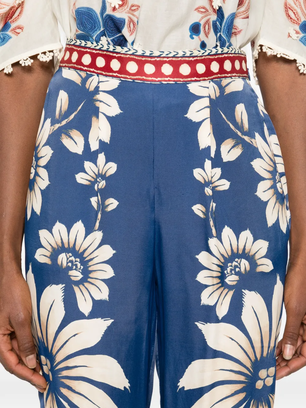 FARM Rio Luna broek met bloemen Blauw