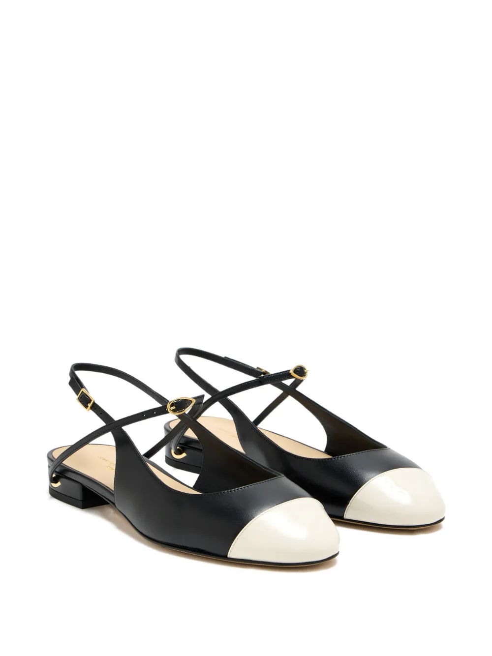 Jennifer Chamandi Mattia cap-toe pumps Zwart