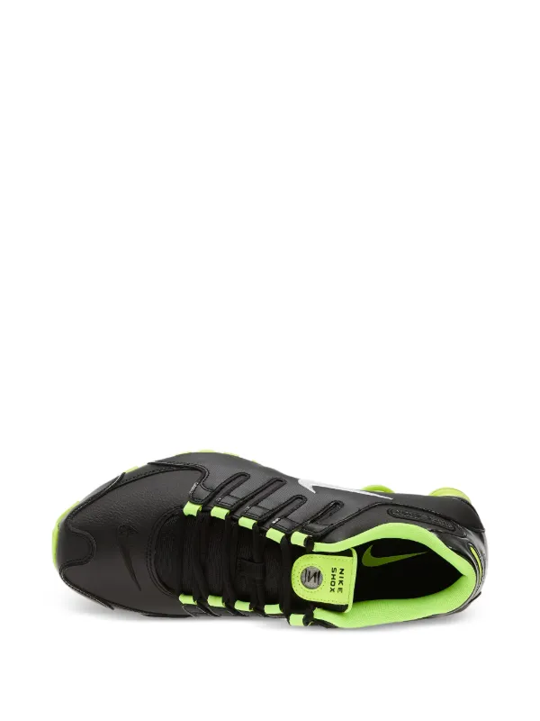 Nike Shox NZ スニーカー | ブラック | FARFETCH JP