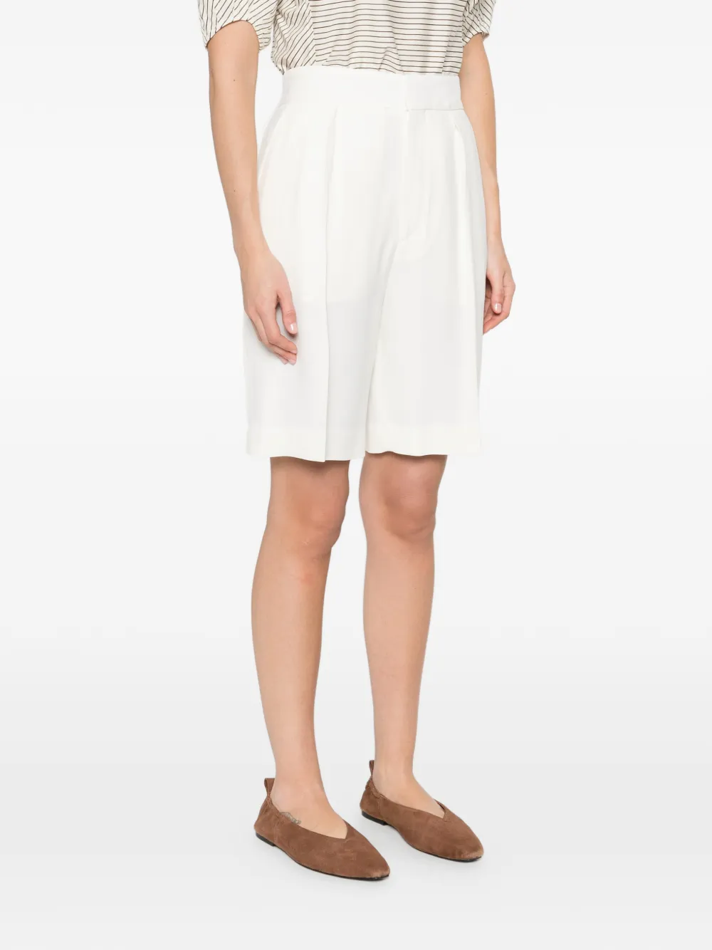 Victoria Beckham Geplooide shorts Wit