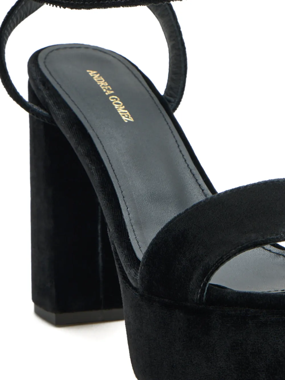 Andrea Gomez Sandalen met plateauzool Zwart
