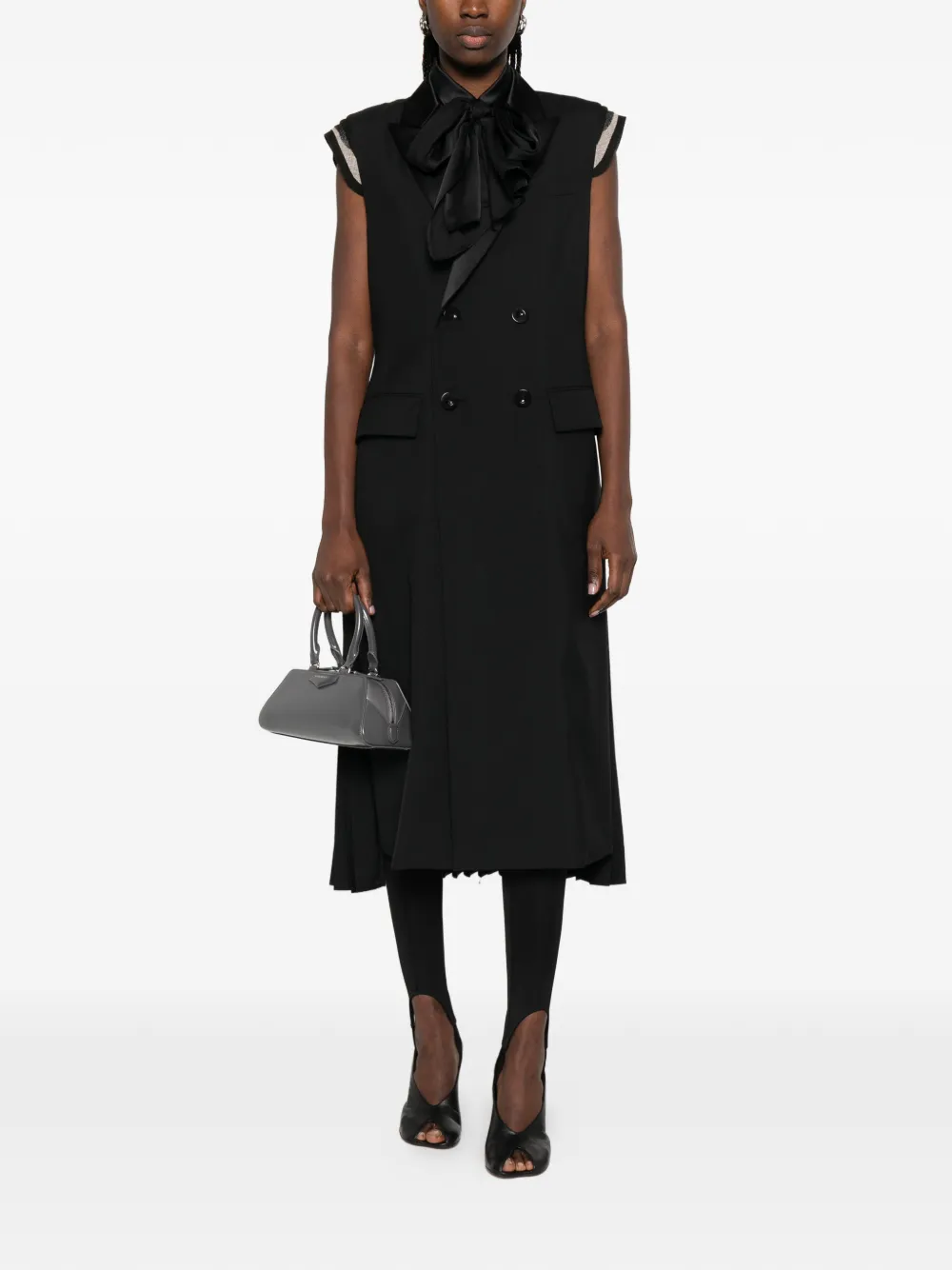 sacai Mouwloze midi-jurk met dubbele rij knopen Zwart