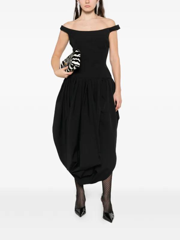 magda butrym dress Crepe high leg maxi in cream making it feel that much more glamorous Magda Burtrym Padded Hip Dress
