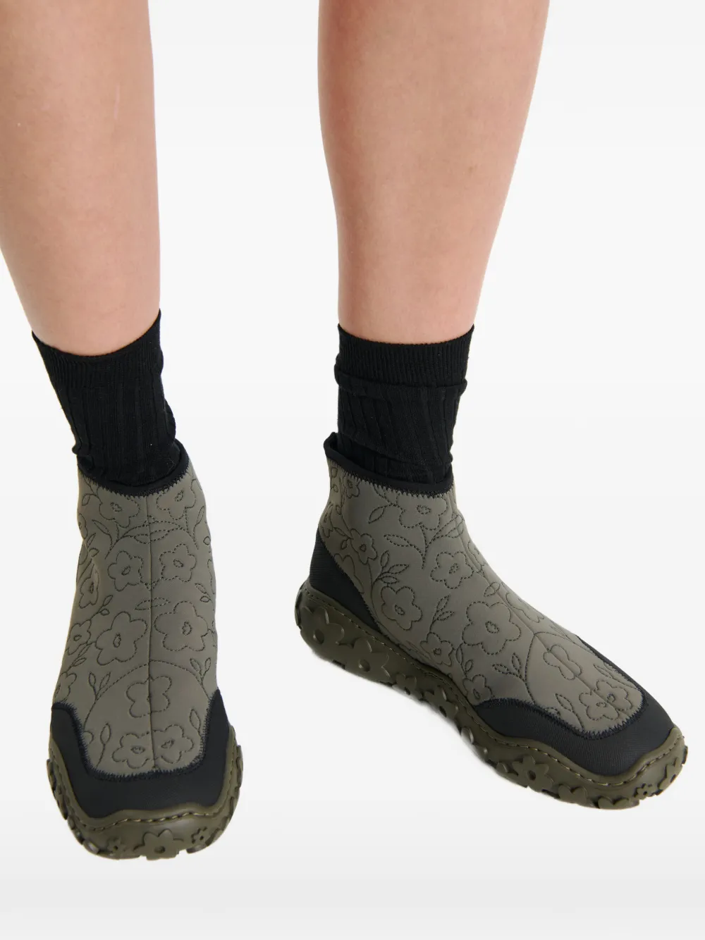 Cecilie Bahnsen Othello quilted-floral sneakers - Groen