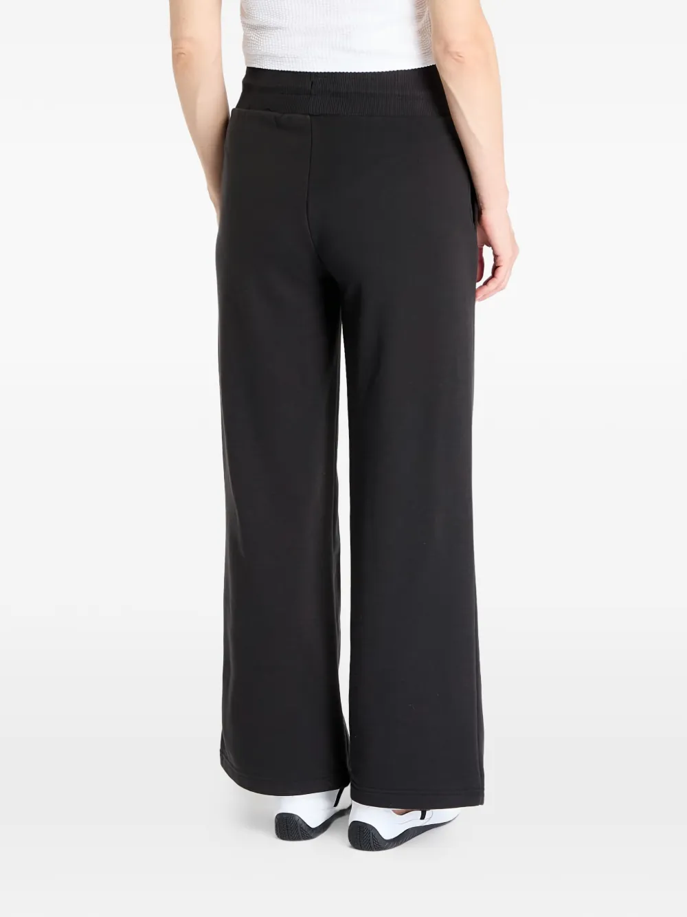 PUMA Wardrobe Essentials ruimvallende trainingsbroek Zwart