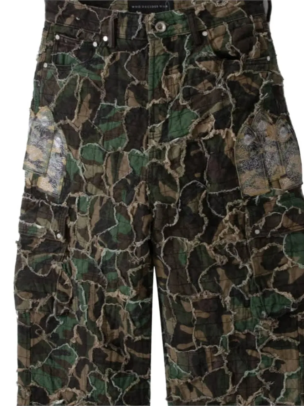 Who Decides War camouflage-print cargo pants - Groen