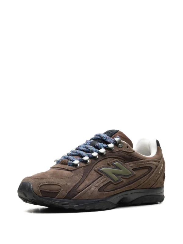 New Balance x Basketcase 204L Logo Sneakers | Brown | FARFETCH