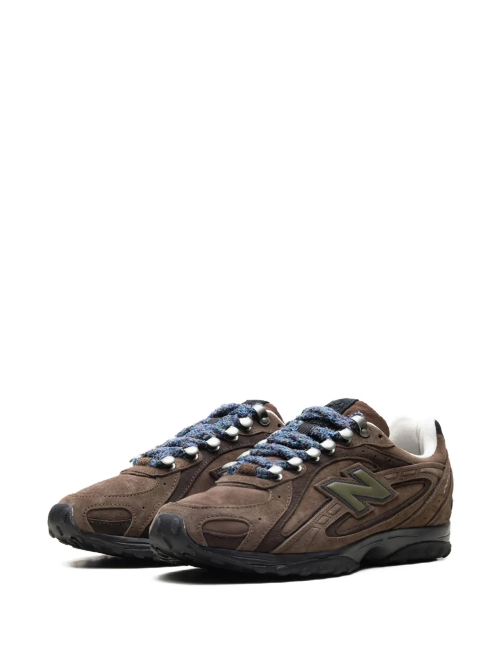 New Balance x Basketcase 204L sneakers met logo Bruin