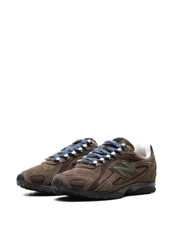 New Balance x Basketcase 204L Logo Sneakers | Brown | FARFETCH