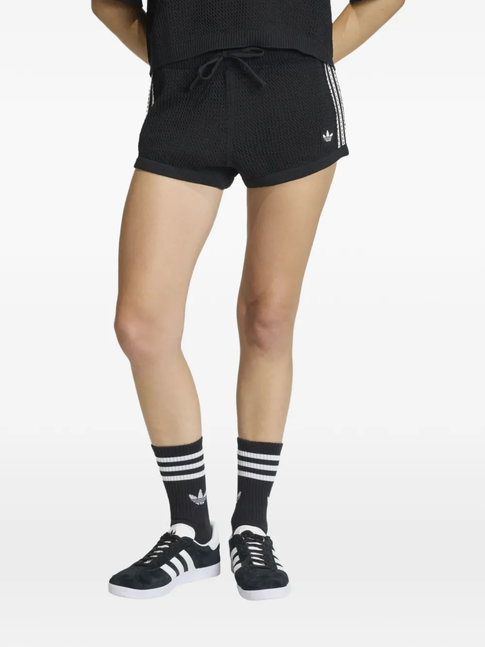 adidas Gestreepte shorts met trekkoord Zwart