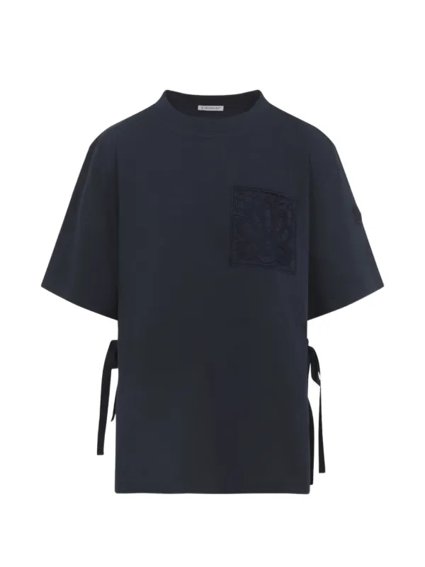 MONCLER モンクレール アップリケ ネイビー Tシャツ Moncler アップリケ Tシャツ | ブルー | FARFETCH JP