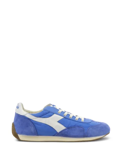 Diadora tenis con paneles de gamuza