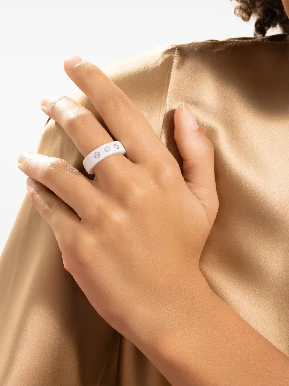  Roberto Demeglio Diamond Stretch Ring - White 