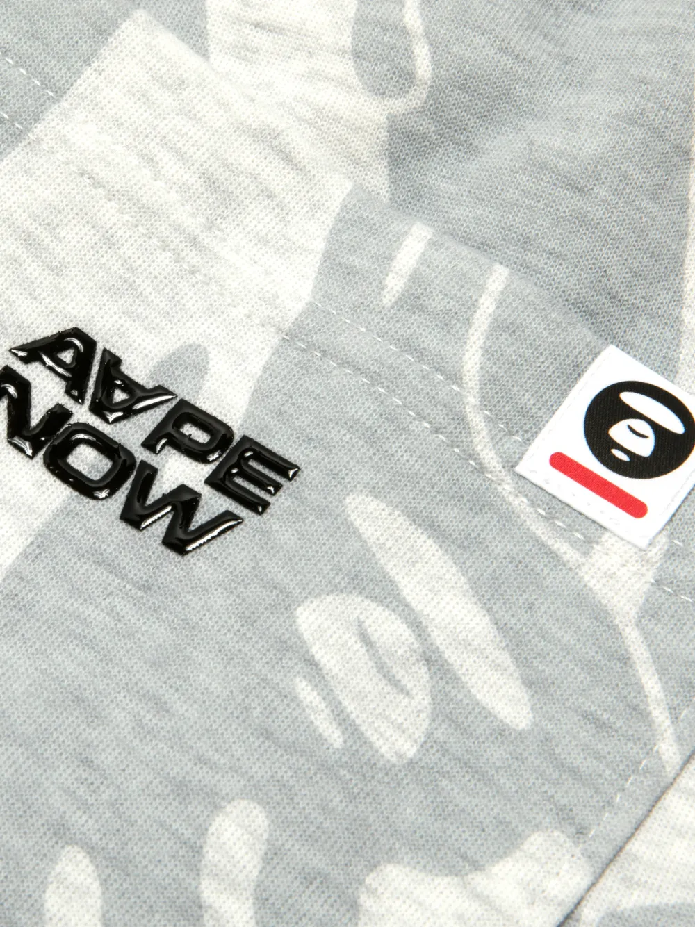 AAPE BY *A BATHING APE Moonface trainingsbroek met camouflageprint Grijs
